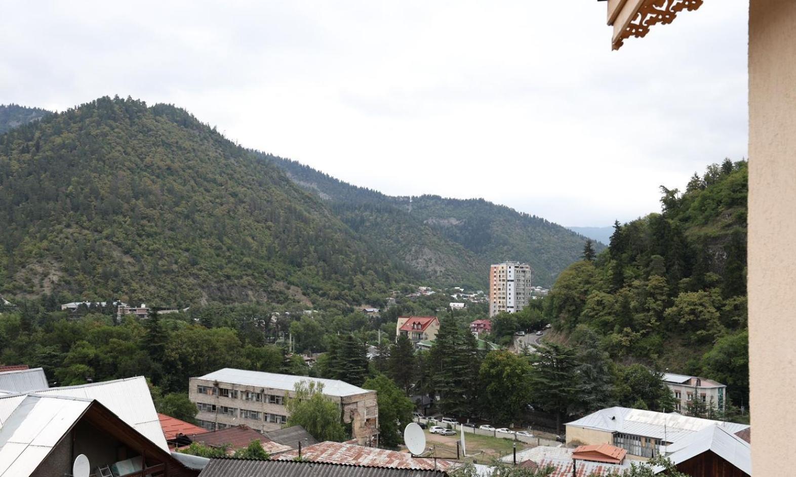 Chanko Hotel Боржоми Экстерьер фото