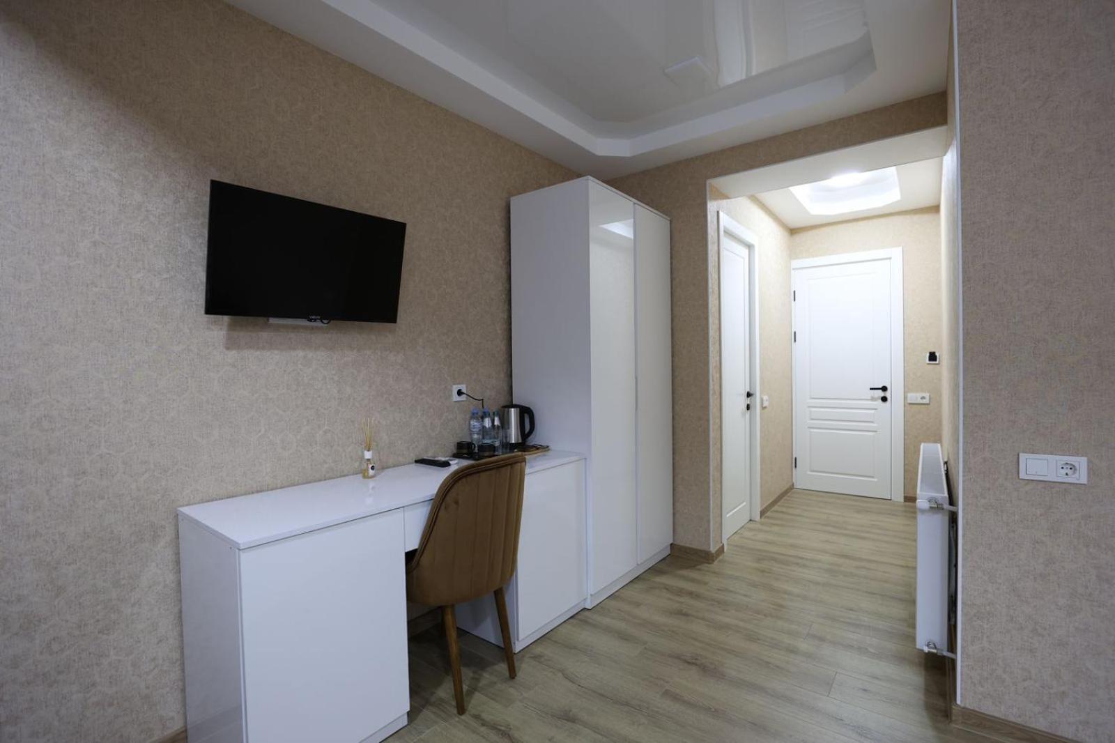 Chanko Hotel Боржоми Экстерьер фото