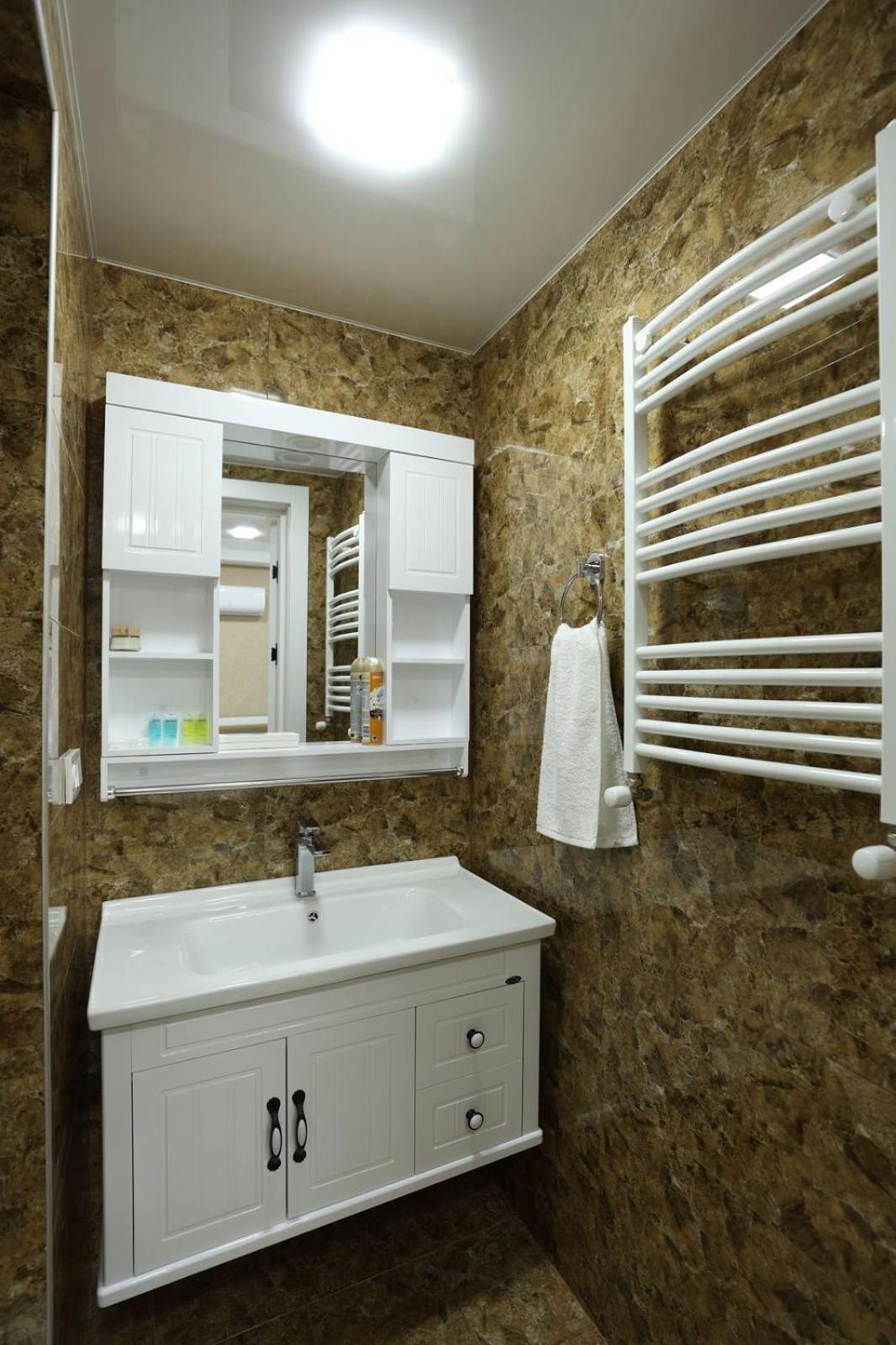 Chanko Hotel Боржоми Экстерьер фото